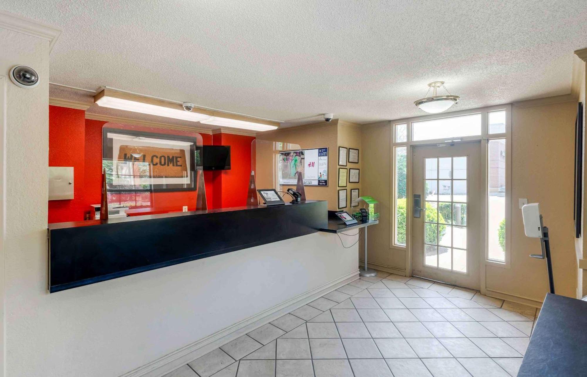 Extended Stay America Select Suites - Atlanta - Perimeter - Hammond Drive Sandy Springs Exterior foto
