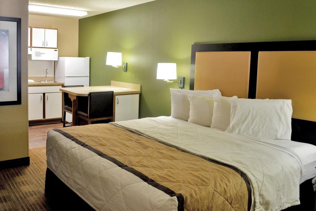 Extended Stay America Select Suites - Atlanta - Perimeter - Hammond Drive Sandy Springs Exterior foto